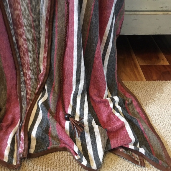 LAST ONE! Tassel Striped Kimono Duster Knit Jacket - Picture 4 of 8